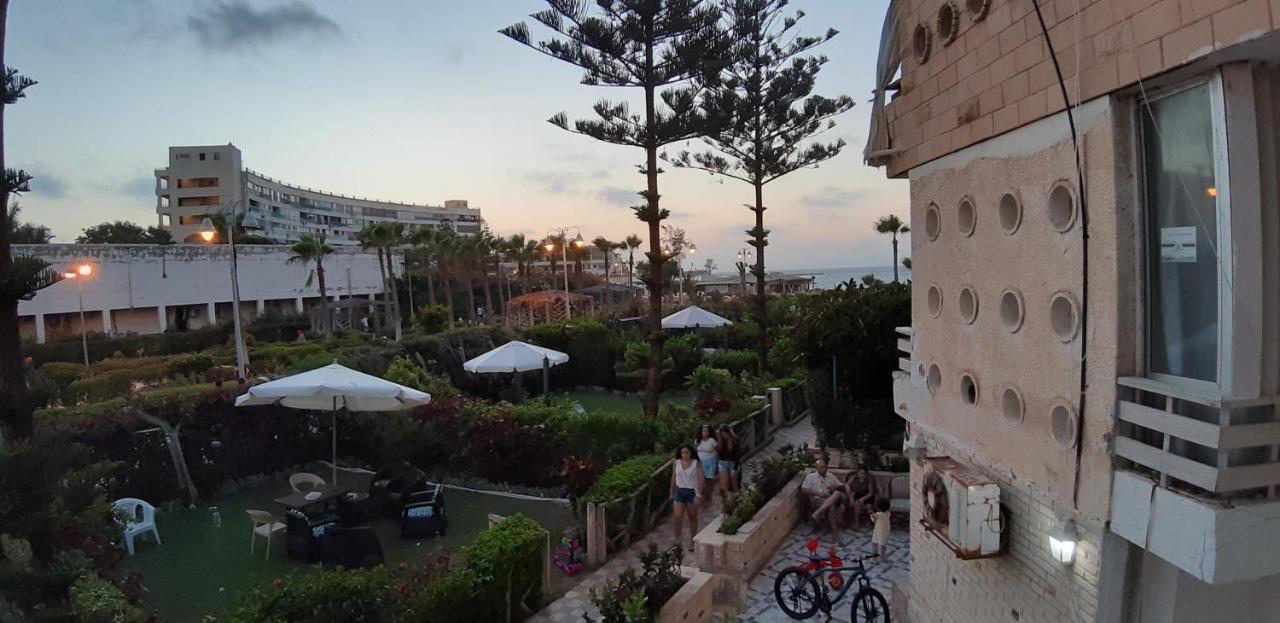 2Bed Rooms 95M, Garden&Sea View, First Floor, Family Only دور اول بمدخل مستقل Alexandria Exterior photo