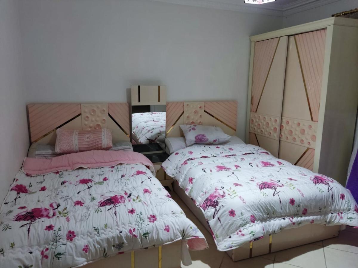 2Bed Rooms 95M, Garden&Sea View, First Floor, Family Only دور اول بمدخل مستقل Alexandria Exterior photo