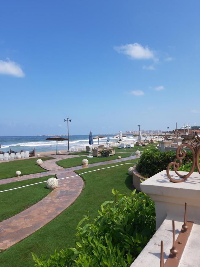 2Bed Rooms 95M, Garden&Sea View, First Floor, Family Only دور اول بمدخل مستقل Alexandria Exterior photo